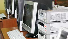 computadora- laboratorio.jpg computadora- laboratorio.jpg